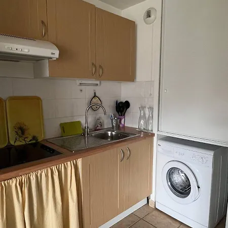 : T2 Avec Terrasse Sud, Piscine Collective - Fr-1-495-59 *